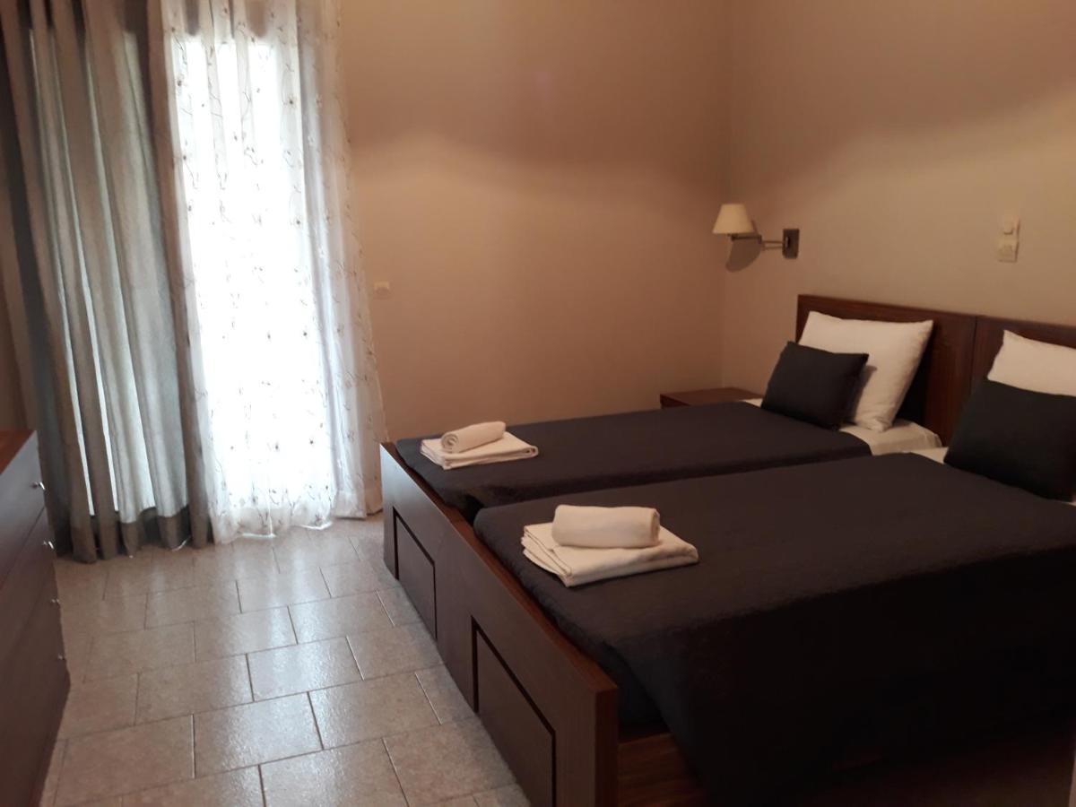 Lola Apartments Liapades Ngoại thất bức ảnh