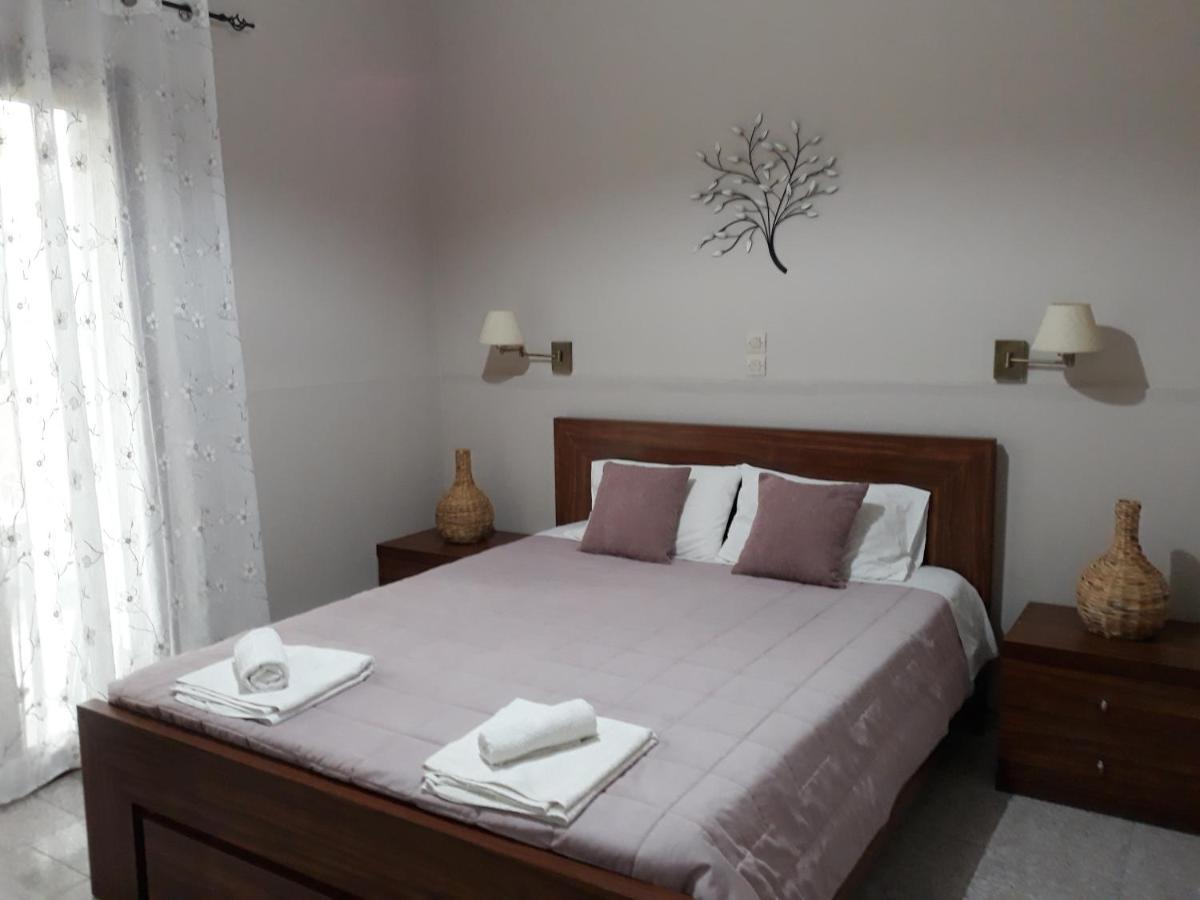 Lola Apartments Liapades Ngoại thất bức ảnh